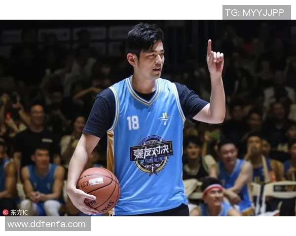 周杰伦明星篮球赛热力开赛球迷齐聚见证音乐与体育的完美结合