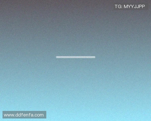 篮球明星在赛场上挥洒汗水的精彩瞬间展现了他们对篮球的热爱与执着